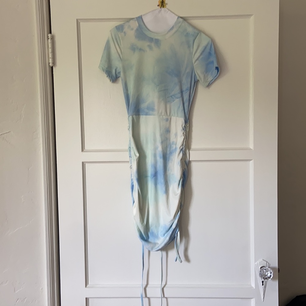 SAINT GENIES dress with ruched skirt in tie-dye - Picture 5 of 9
